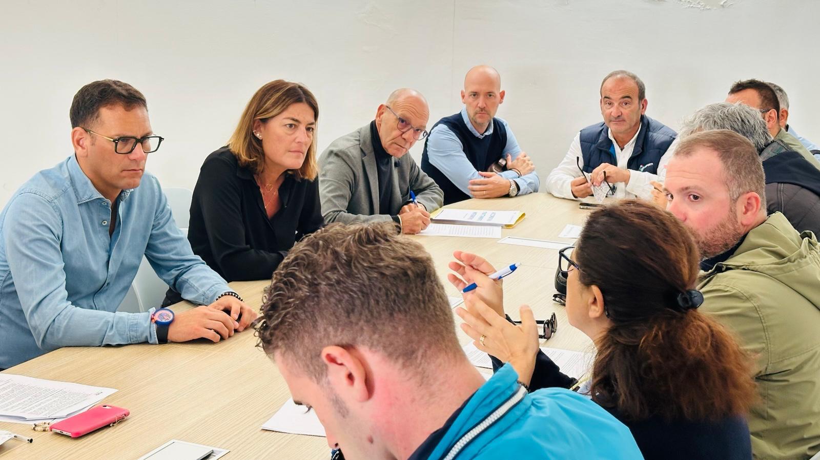 e4b702c8-bee3-4e08-8543-1f69db98c139